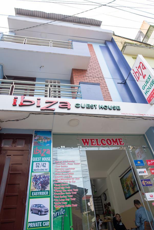 Ibiza Hostel Hue Εξωτερικό φωτογραφία